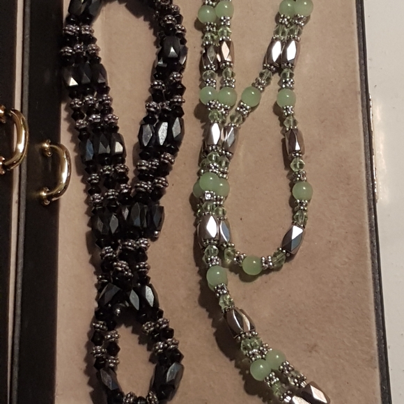 Magnetic Necklaces - Picture 2 of 2